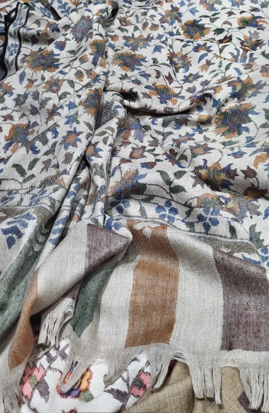 Pashmina Kani shawl